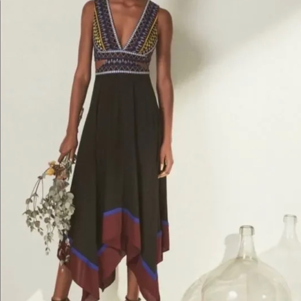 BCBGMAXAZRIA Boho Sleeveless Embroidered Cut Out Handkerchief Dress 0